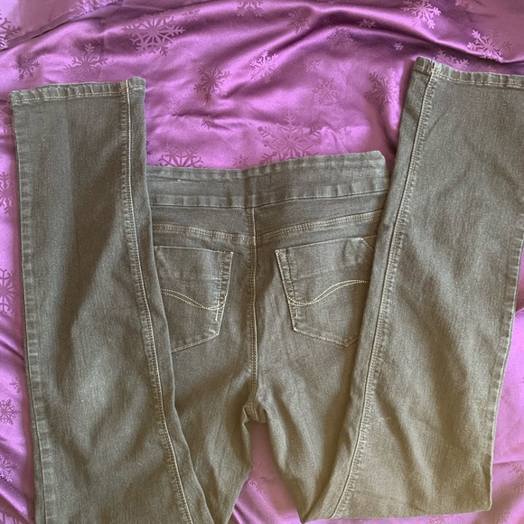 Reitmans strecth jeans size 7 - Picture 3 of 3